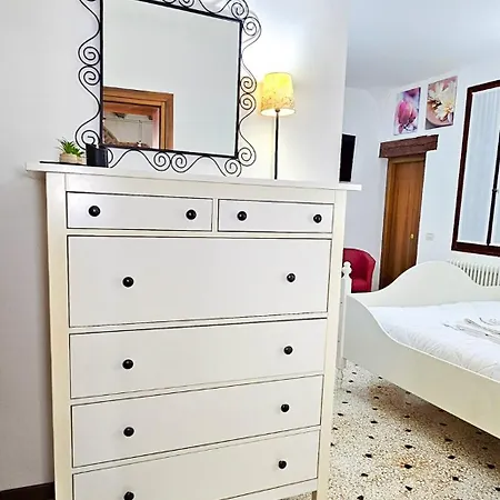 Comfort House Apartment *