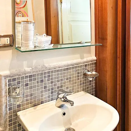 Apartment Comfort House