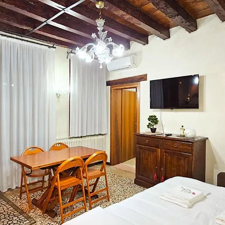 Apartment Comfort House Treviso